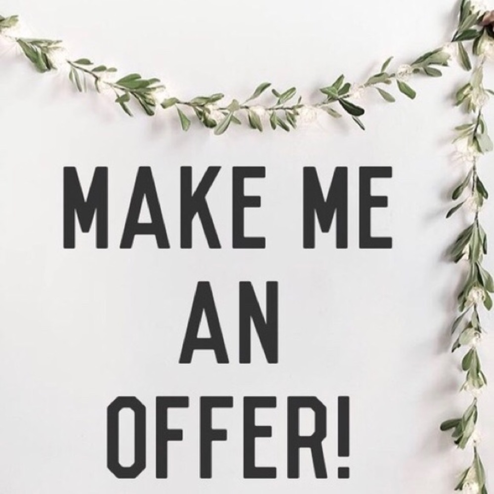 ACCEPTING ALL REASONABLE OFFERS 💗